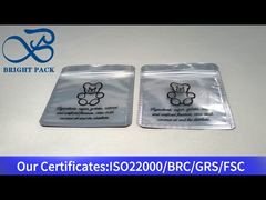 pequeno saco plástico ziplock com janela transparente
