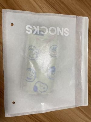 Fábrica por atacado T-Shirt de luxo barato Saco de papel para com pequenos buracos redondos