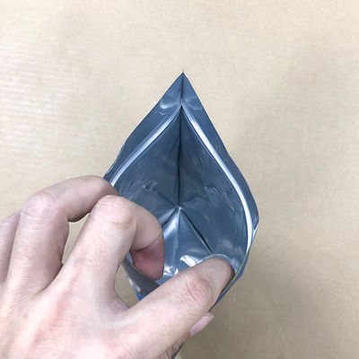 Fácil de abrir Despejar Recolocar Sem problemas Manter a frescura em múltiplos usos Embalagem em bolsa de pé