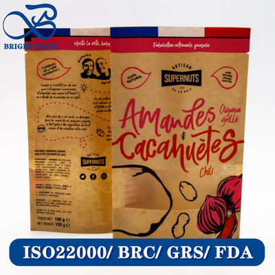 Sacos de papel kraft recicláveis e biodegradáveis para embalagem de alimentos com janelas transparentes e padrões de impressão personalizáveis.